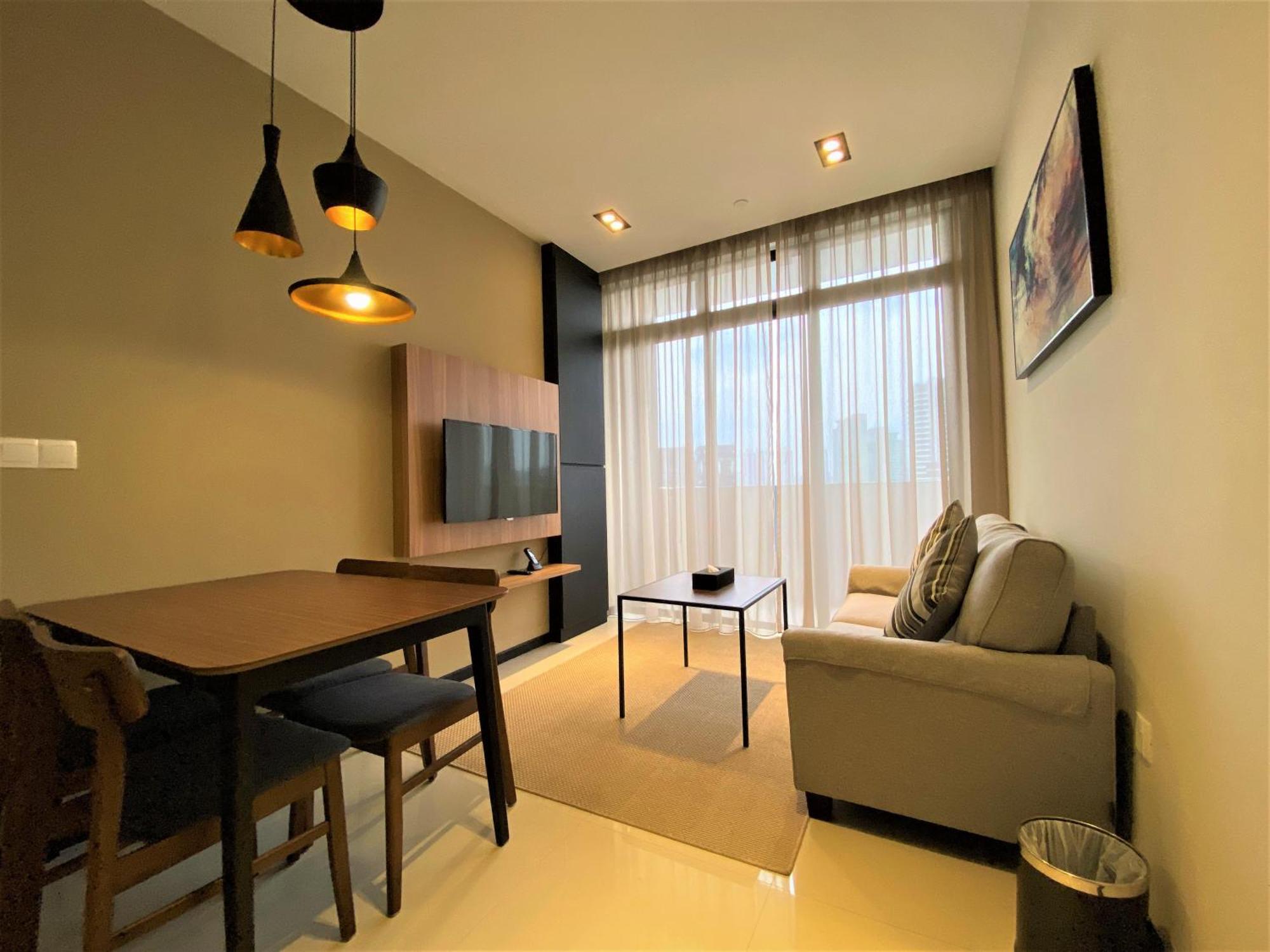 Momentus Serviced Residences Novena Singapore Esterno foto